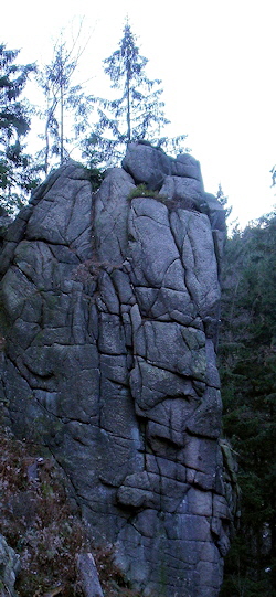 Felsen im Okertal